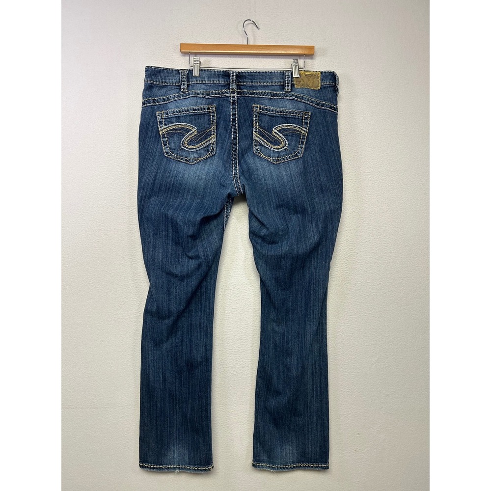 Western Y2K Silver Jeans Co Women 16 1/2 Blue Tuesday Slim Bootcut Jeans Y2K
